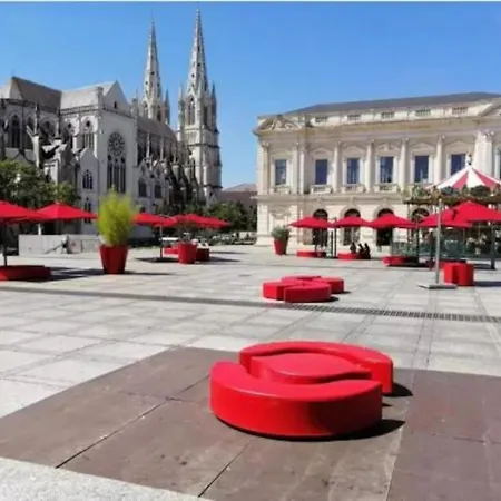 Studio Notre Dame Coeur De Ville Wifi Netflix Cholet Exterior foto